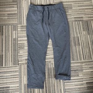 Lululemon on the fly pant
